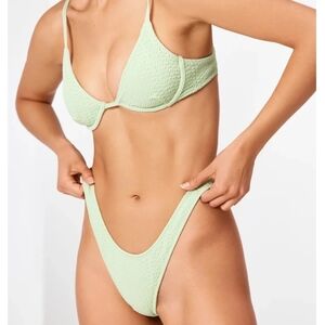 **GIGI C Jade Green Textured Bikini. NWT.***